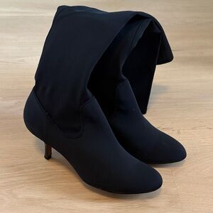Donald J. Pliner Elegant Black Heeled Boots
